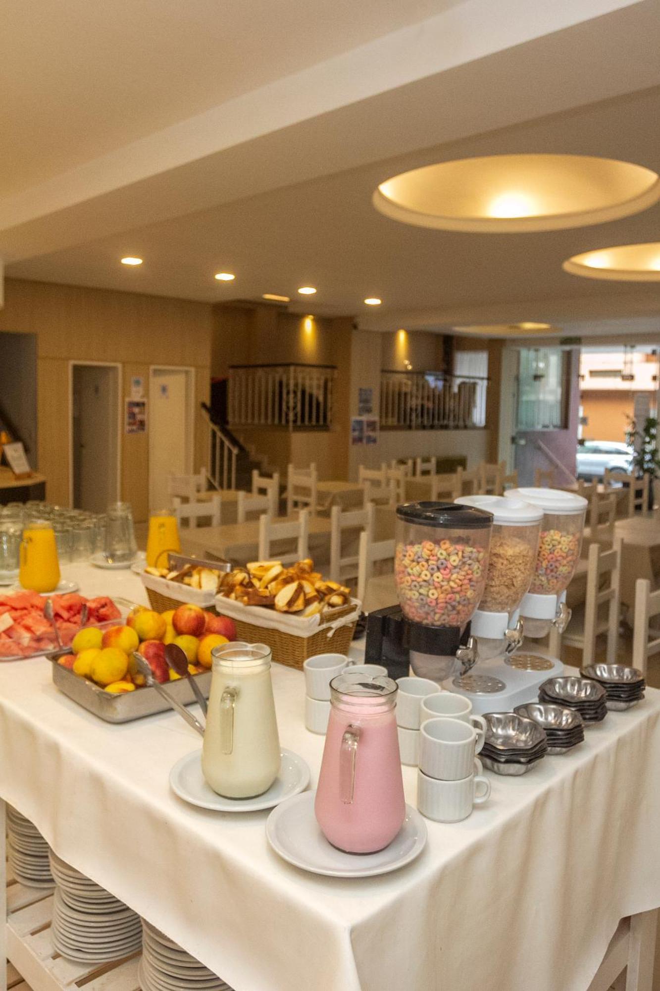 Hotel Corcel Мар дел Плата Екстериор снимка